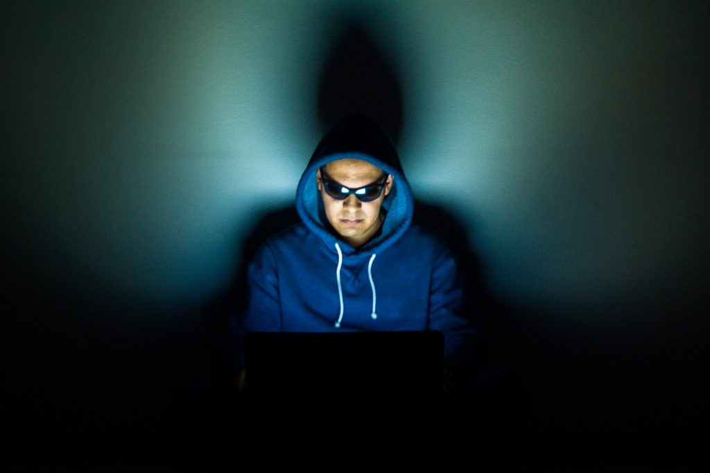Najpopularniejsi hakerzy haseł wyciekają do ciemnej sieci: raport Lookout