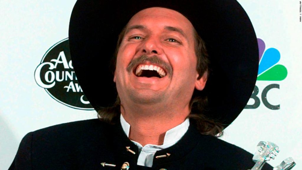 Jeff Carson, piosenkarz country i policjant, zmarł w wieku 58 lat
