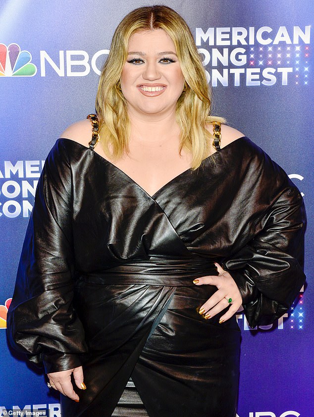 Nie martwię się: Kelly Clarkson, która pojawiła się w poniedziałek w Los Angeles, stwierdziła, że 