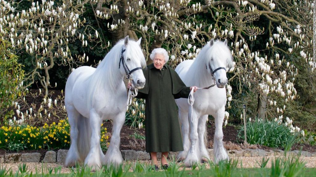 Królowa Elżbieta obchodzi swoje 96. urodziny w historycznym roku jubileuszowym