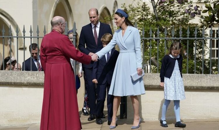Księżniczka Charlotte wieści: Słodka chwila młoda królewska traci zainteresowanie nabożeństwem wielkanocnym |  Królewski |  Aktualności