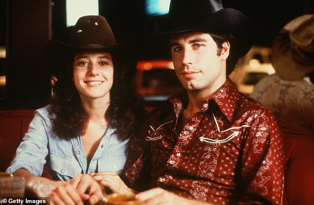 Prawdziwe życie: klub zainspirował artykuł w grze Esquire o parze spędzającej czas w honky tonk, co z kolei było inspiracją dla popularnego filmu z 1980 roku Urban Cowboy, z Johnem Travoltą i Debrą Winger (na zdjęciu)