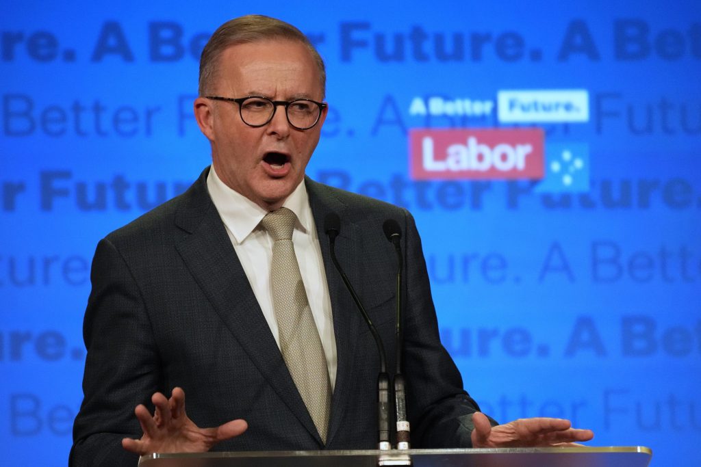 Australijska Partia Pracy wypiera konserwatystów;  PM czeka wczesne testy