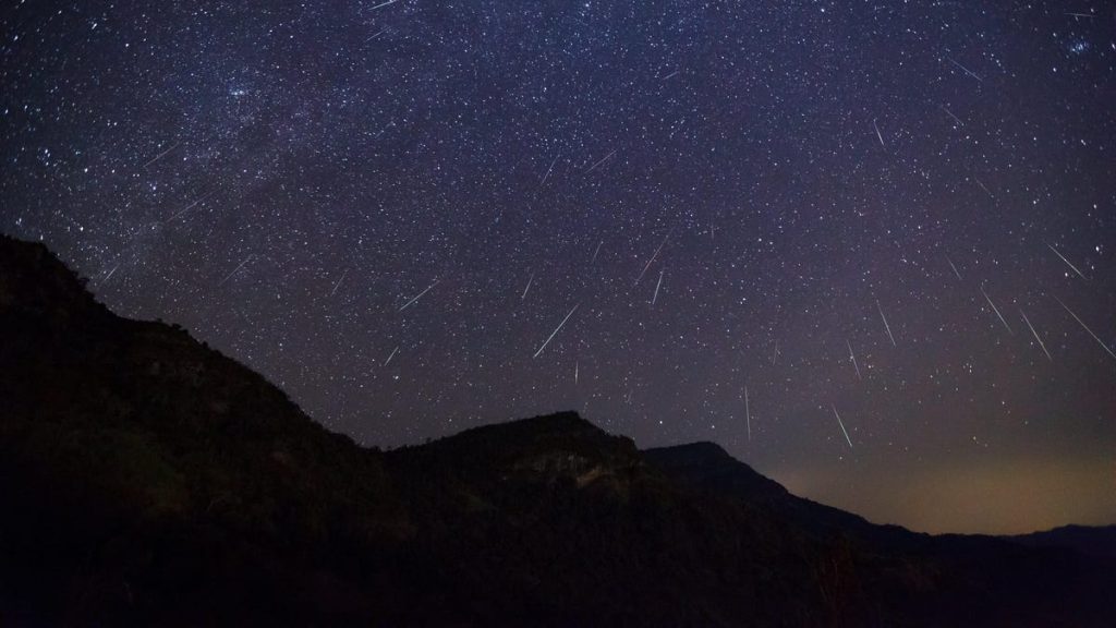 Kiedy oglądasz deszcz meteorów Tau Herclide?