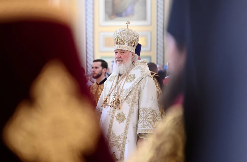 Papież Franciszek ostrzega przywódcę Rosyjskiego Kościoła Prawosławnego, patriarchę Cyryla, by nie był „ministrantem Putina”