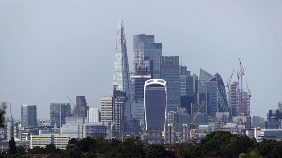 Aktualizacje wiadomości na żywo: ożywienie gospodarcze w Londynie rzuca wyzwanie regionalnemu programowi „kompromisu” w Wielkiej Brytanii