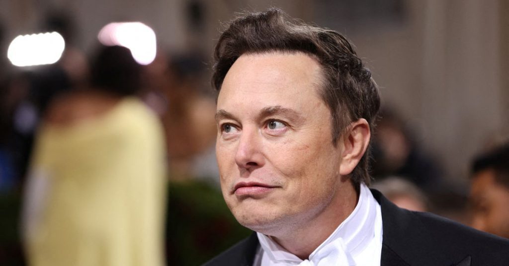 Elon Musk po raz pierwszy zwraca się do pracowników Twittera w Ratuszu