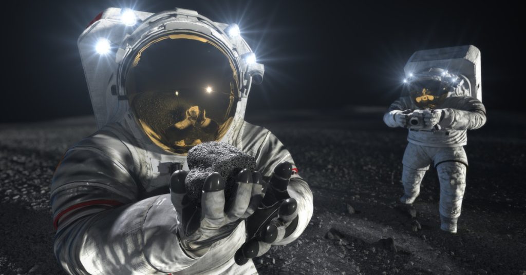 NASA zatrudnia dwie prywatne firmy do opracowania skafandra księżycowego