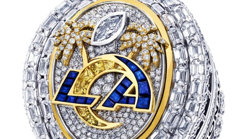 Barany otrzymują pierścienie Super Bowl LVI inspirowane SoFi