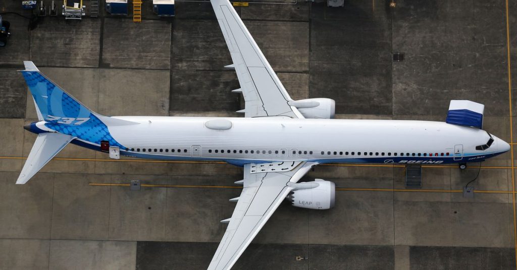 Boeing przygotowuje się do rozpoczęcia pokazu lotniczego w Farnborough