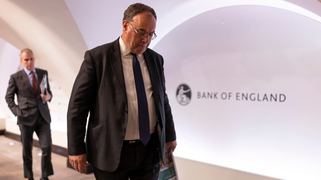 Bank Anglii szykuje się na największą podwyżkę stóp procentowych od 27 lat, gdy inflacja gwałtownie rośnie