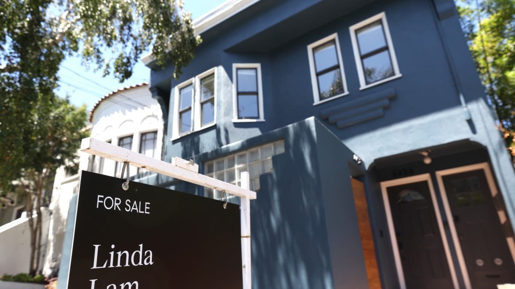 Ceny mieszkań spadły w czerwcu w rekordowym tempie, według danych firmy mieszkaniowej