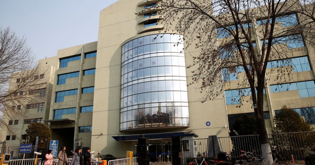 Chiny skazują biznesmena Xiao Jianhua na 13 lat więzienia, nakłada na jego firmę grzywnę w wysokości 8,1 miliarda dolarów