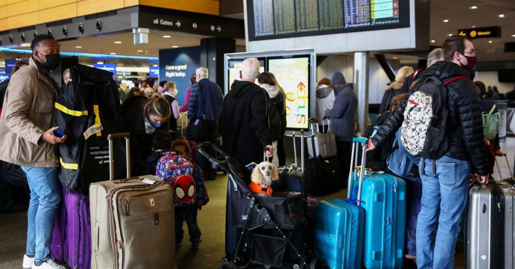 USA chcą, aby linie lotnicze zwiększyły pomoc dla pasażerów unieruchomionych i opóźnionych