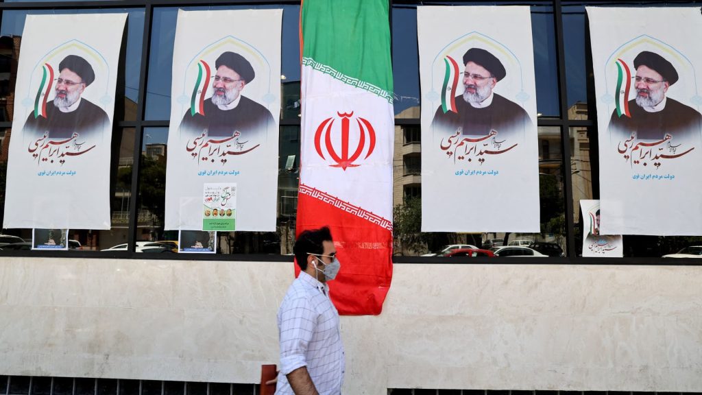 Analityk powiedział, że stosunki między Iranem a Chinami mogą zostać wzmocnione, jeśli sankcje zostaną zniesione