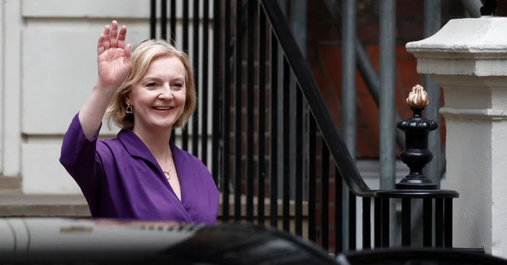 Liz Truss obiecuje obniżki podatków po tym, jak wygrała głosowanie na kolejnego premiera Wielkiej Brytanii