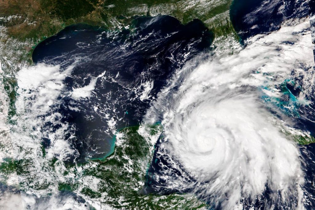 Najnowszy huragan Ian: sztorm kategorii 3 ląduje na Kubie
