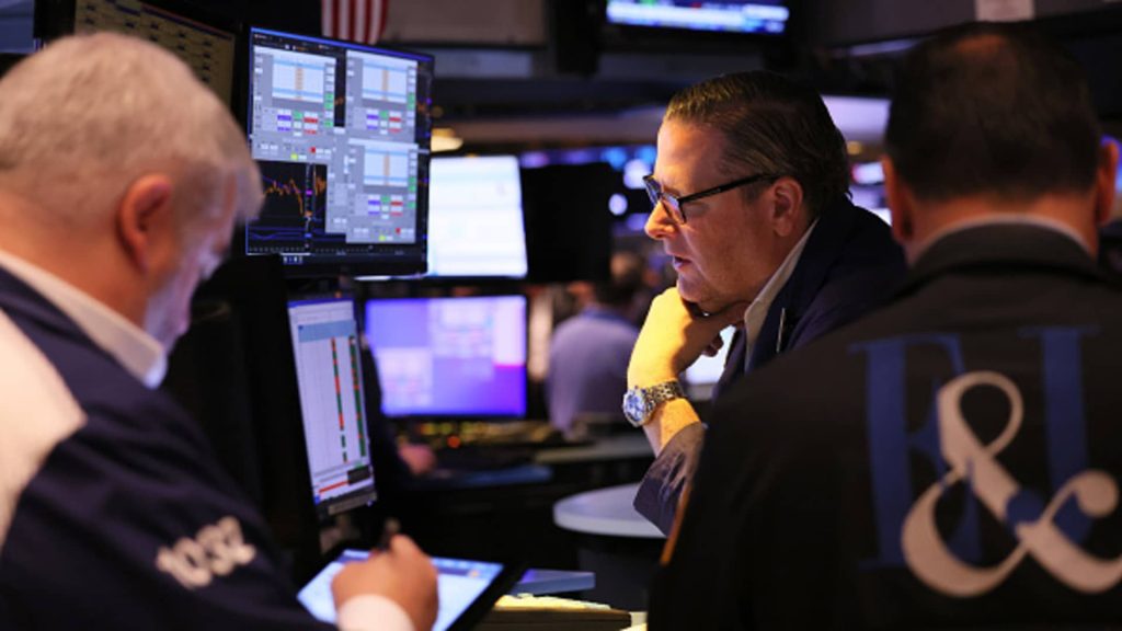 Akcje skaczą trzeci dzień z rzędu, Dow rośnie o 200 punktów