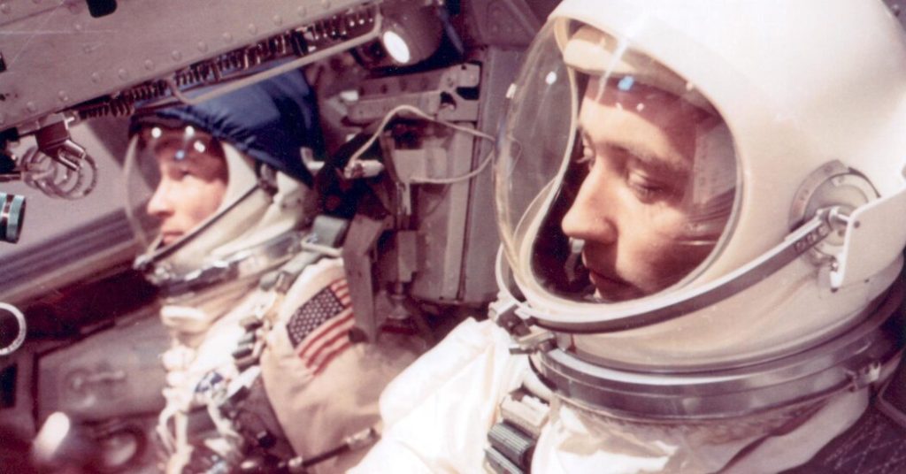 James A. McDevitt, lider wczesnych zwycięstw NASA, umiera w wieku 93