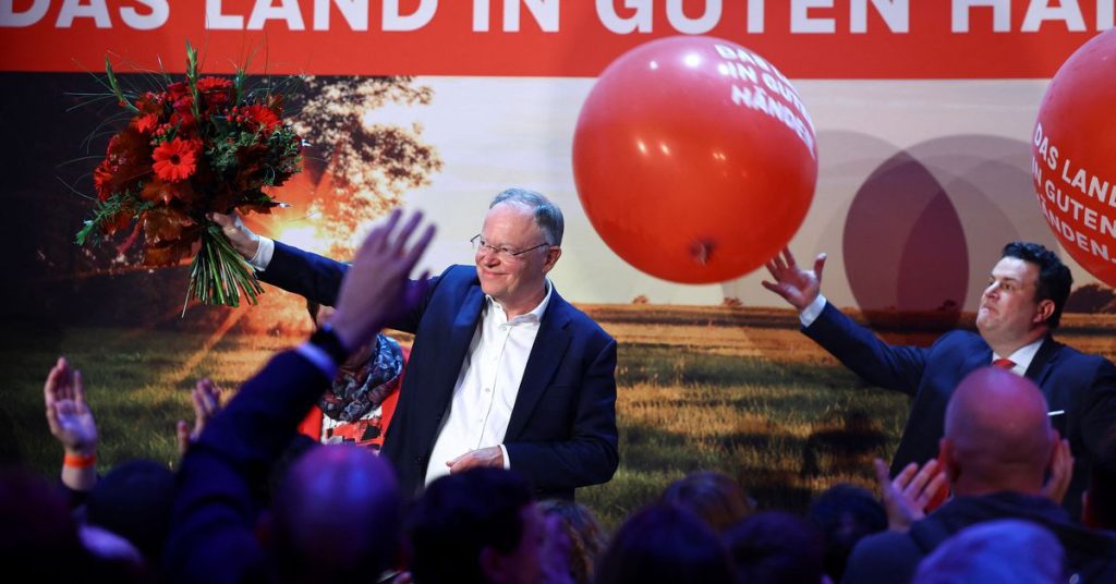 Niemieccy wyborcy mieszają się w ocenie sojuszu Schulza w wyborach regionalnych