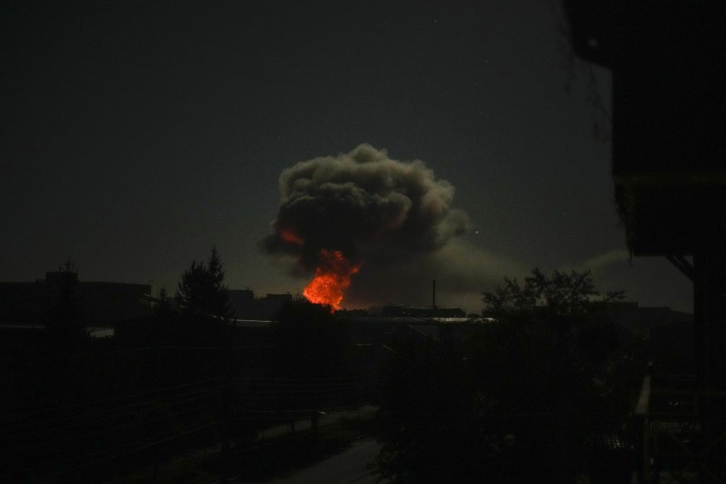 Wielokrotne eksplozje wstrząsają Charków, wschodnia Ukraina