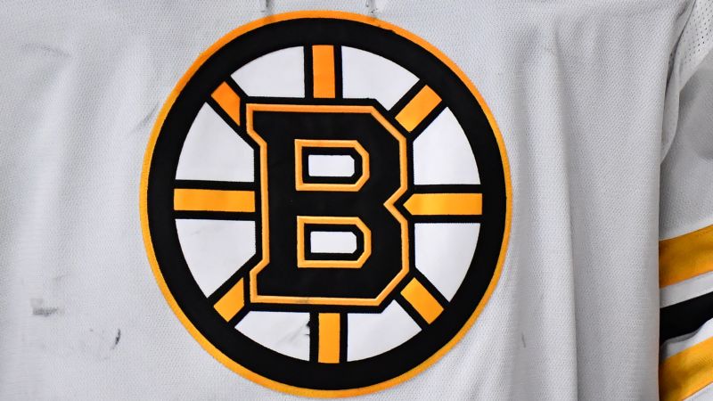 Mitchell Miller: Nastoletnia ofiara zastraszania przez Boston Bruins odmawia udzielenia graczowi wsparcia
