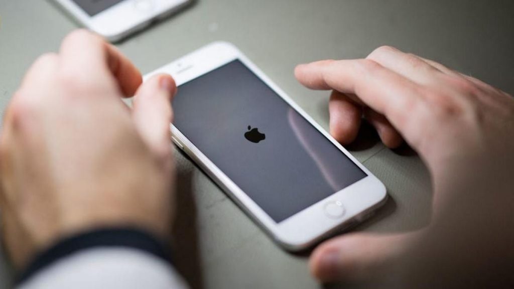 Apple pozwał ustawienia prywatności iPhone'a po historii Gizmodo