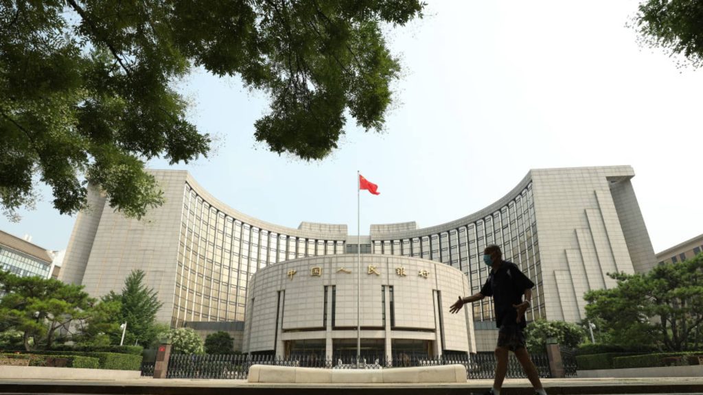 Chiny przeznaczają 70 miliardów dolarów na banki, aby wesprzeć zwalniającą gospodarkę