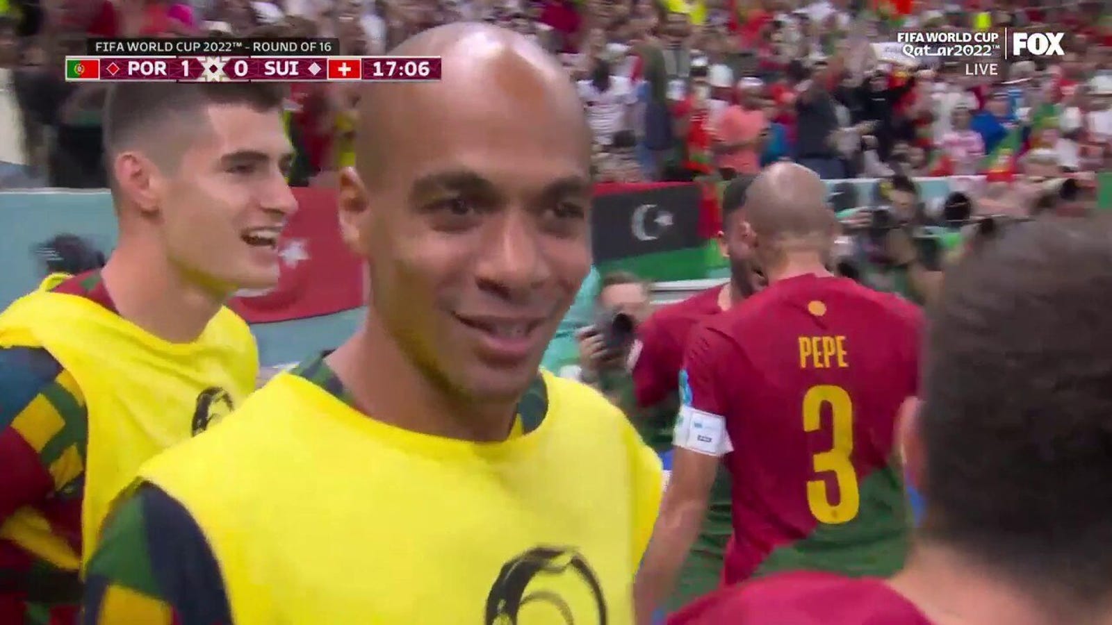 Portugalczyk Goncalo Ramos strzela gola przeciwko Szwajcarii w 17 minut