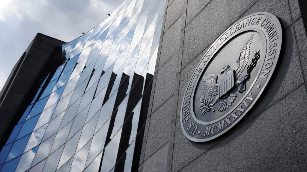 SEC wydaje nowe wytyczne wymagające od firm ujawnienia ryzyka związanego z kryptowalutami
